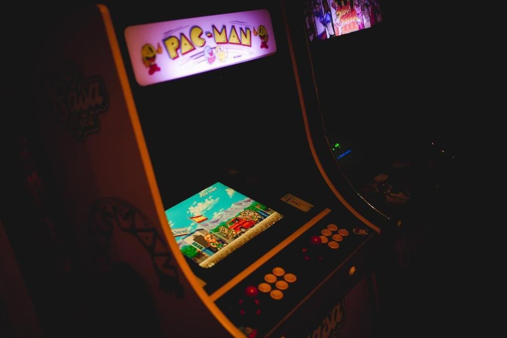 نيوكاسل أبون تاين Games And Movies Lounge 7 Bed City Centre Apartment المظهر الخارجي الصورة
