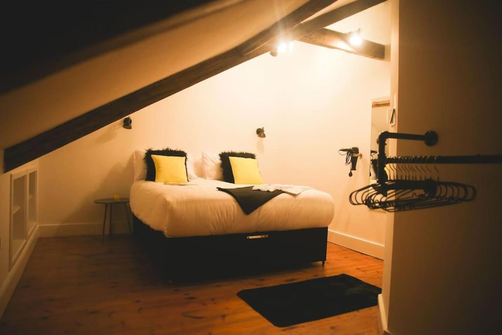 نيوكاسل أبون تاين Games And Movies Lounge 7 Bed City Centre Apartment المظهر الخارجي الصورة