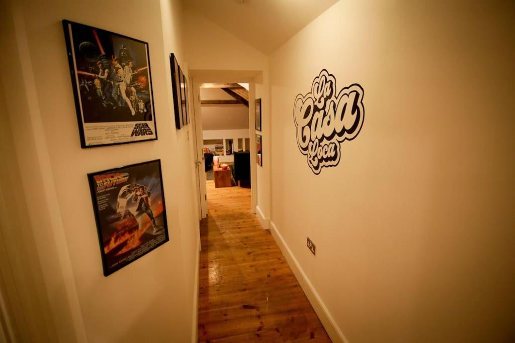 نيوكاسل أبون تاين Games And Movies Lounge 7 Bed City Centre Apartment المظهر الخارجي الصورة